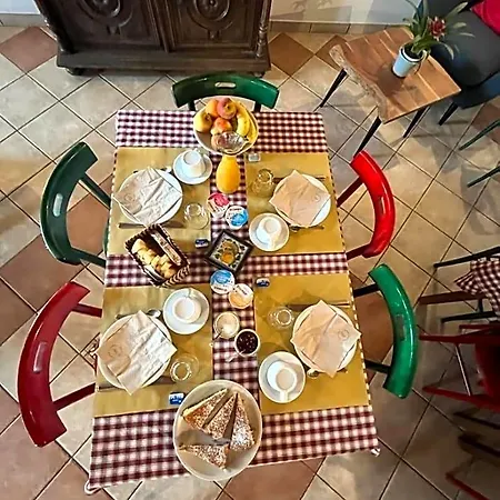 Oda ve Kahvaltı Cascina Bedria
